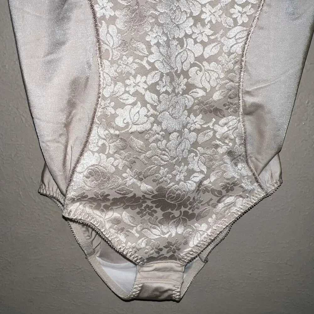 Vintage Bali 36B Womens Glam BodySuit Beige Tan Nude Soft Cup Wireless 8380 - Picture 8 of 15